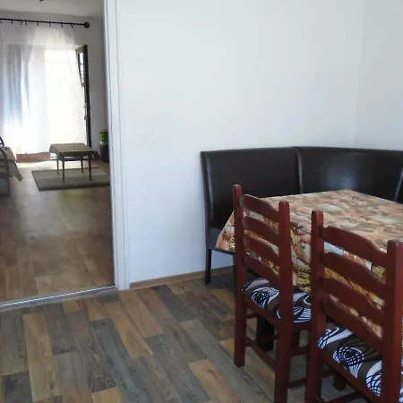 Privat Szallas Miskolctapolca Guest house Miskolc